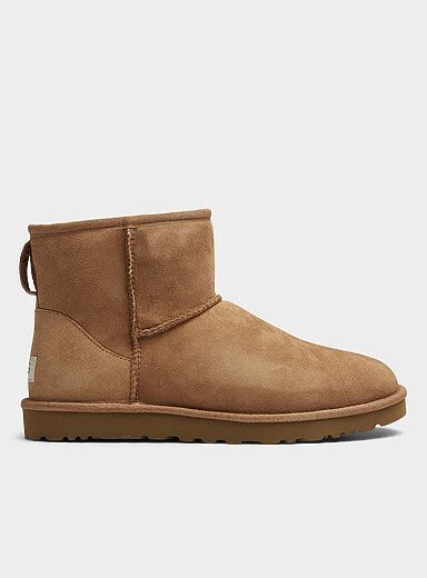 simons uggs